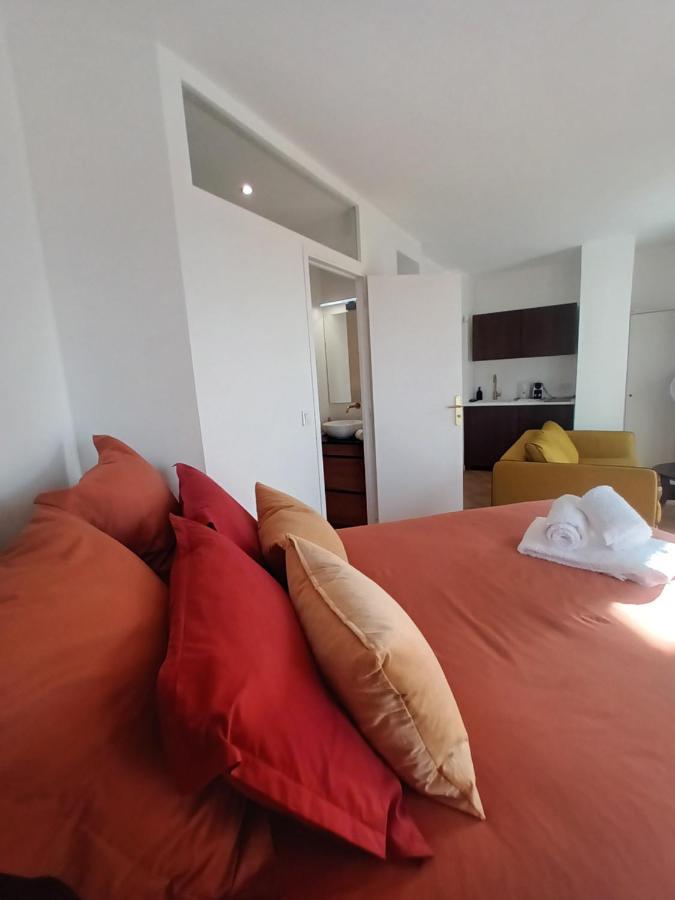 Paris Balcony Top Floor Room Exterior foto