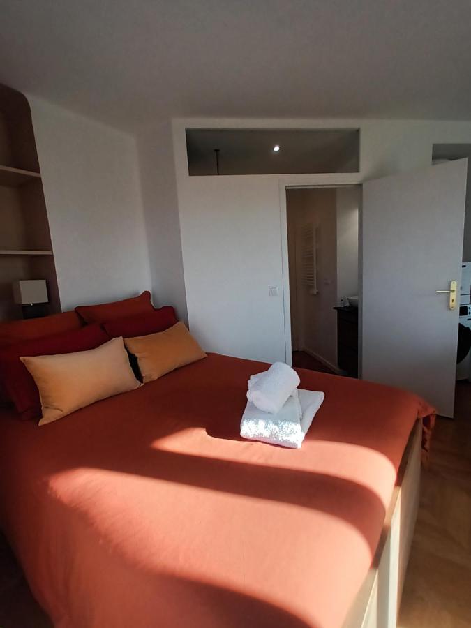 Paris Balcony Top Floor Room Exterior foto