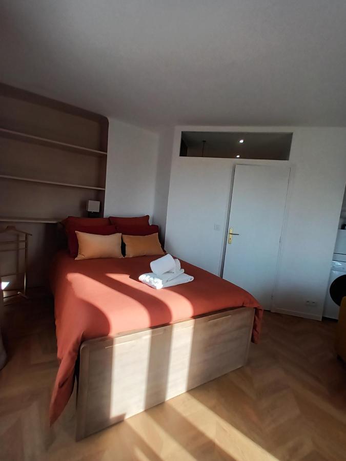 Paris Balcony Top Floor Room Exterior foto